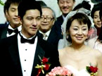 热播剧《张小五的春天》：闫妮“倒追”立威廉 上演另类姐弟恋